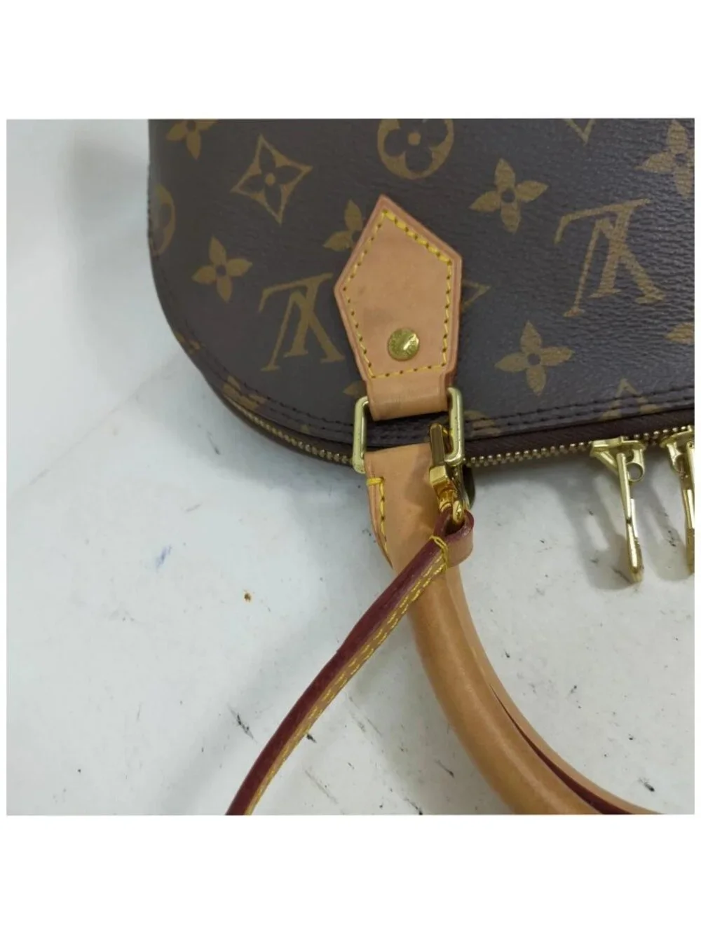 Authentic Louis Vuitton Alma BB Monogram Canvas Crossbody Bag Brown Vachetta